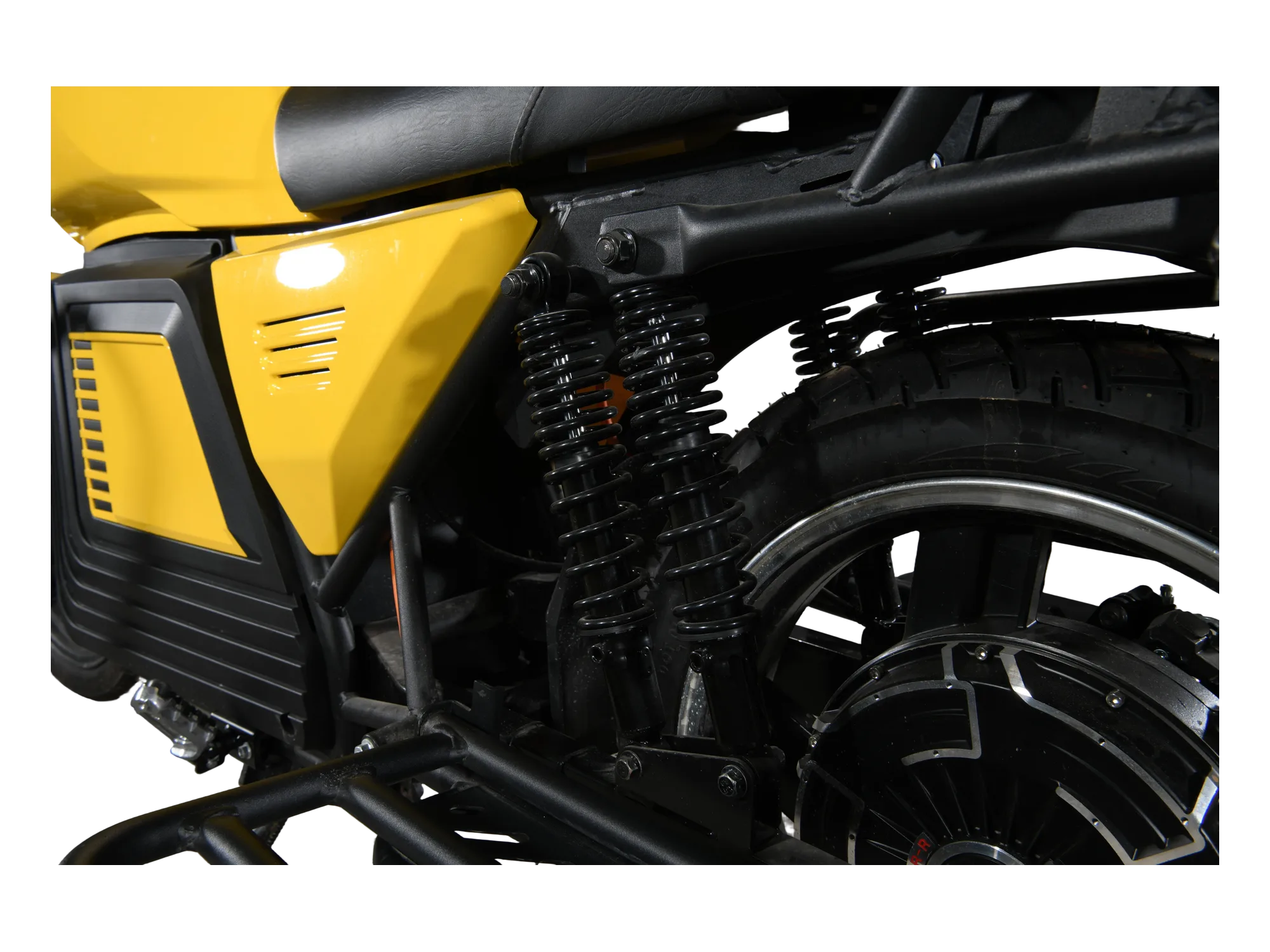 Suspension detail 09