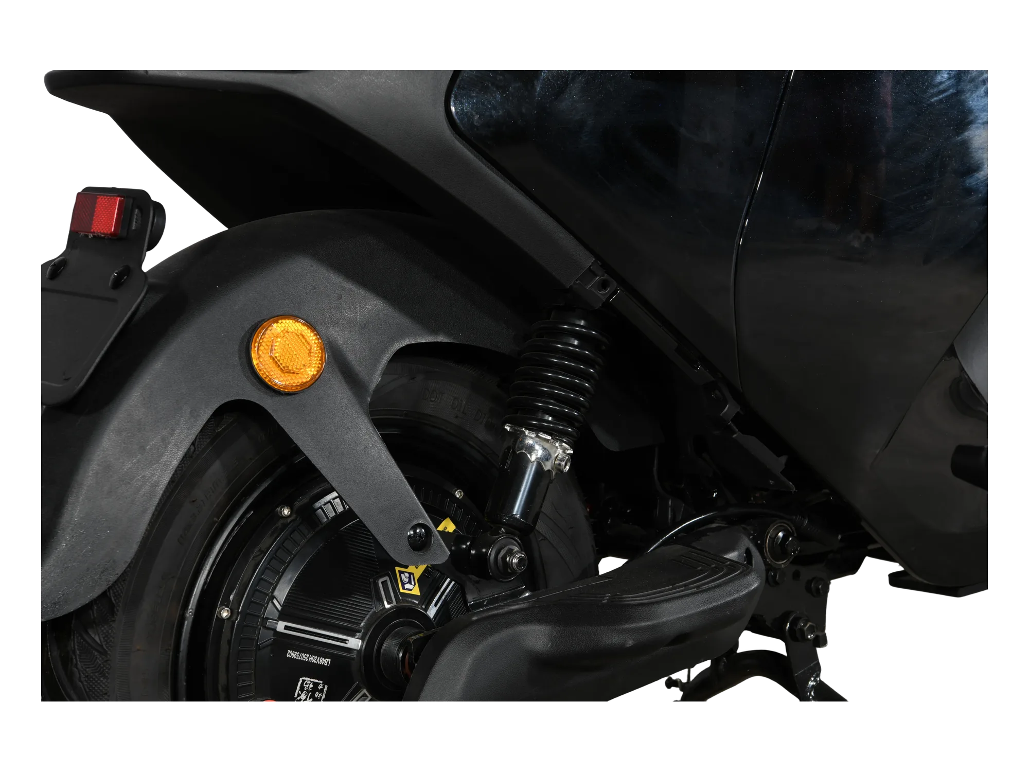 Suspension detail 10