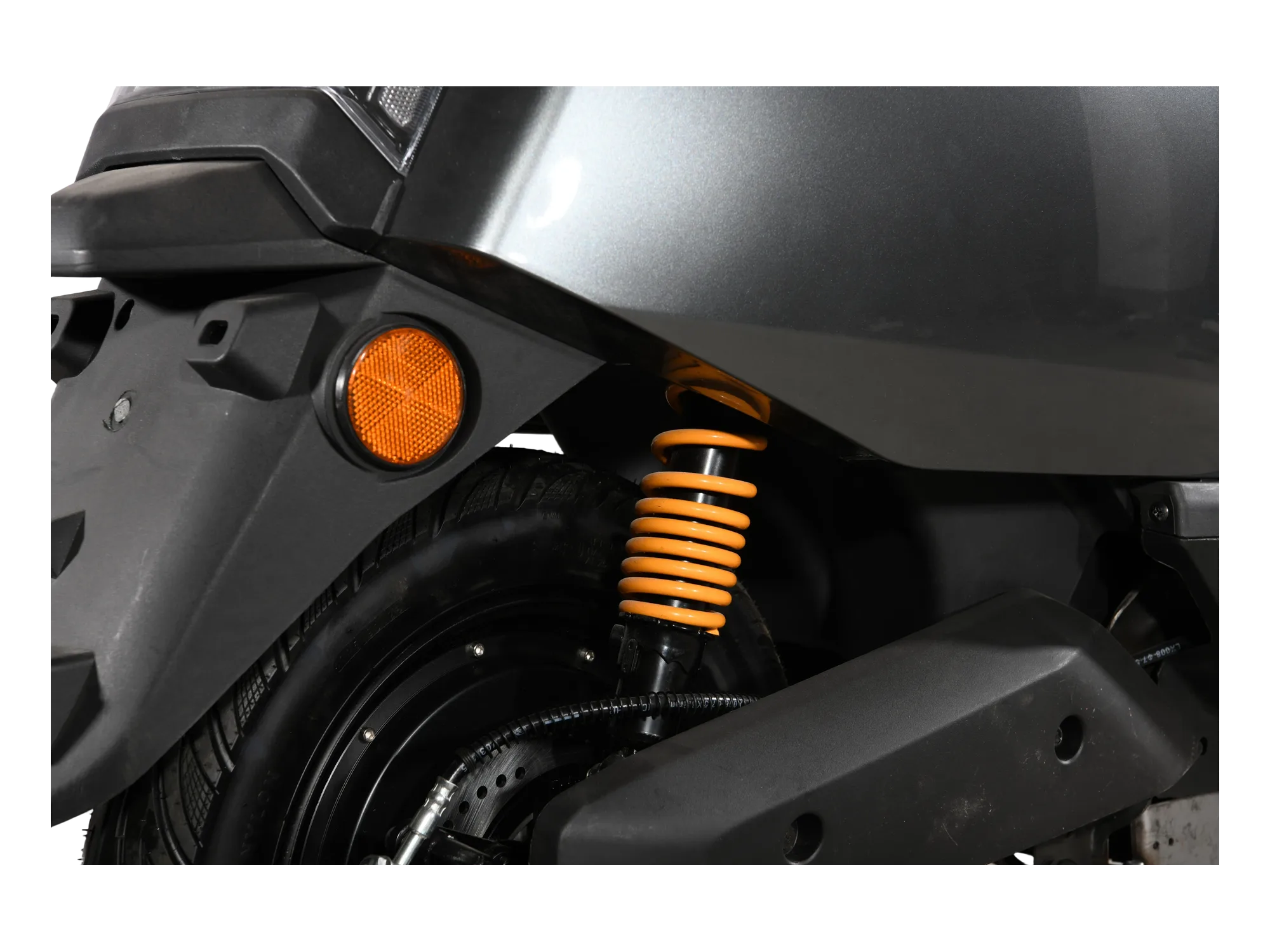 Suspension detail 11