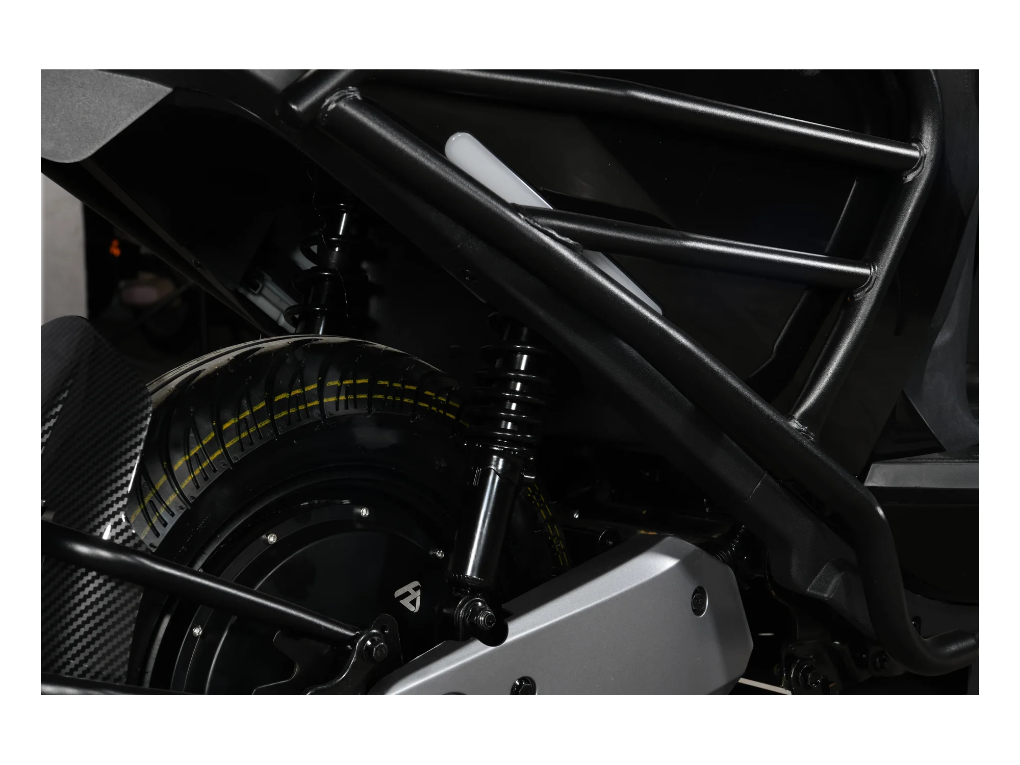 Rear suspension close-up